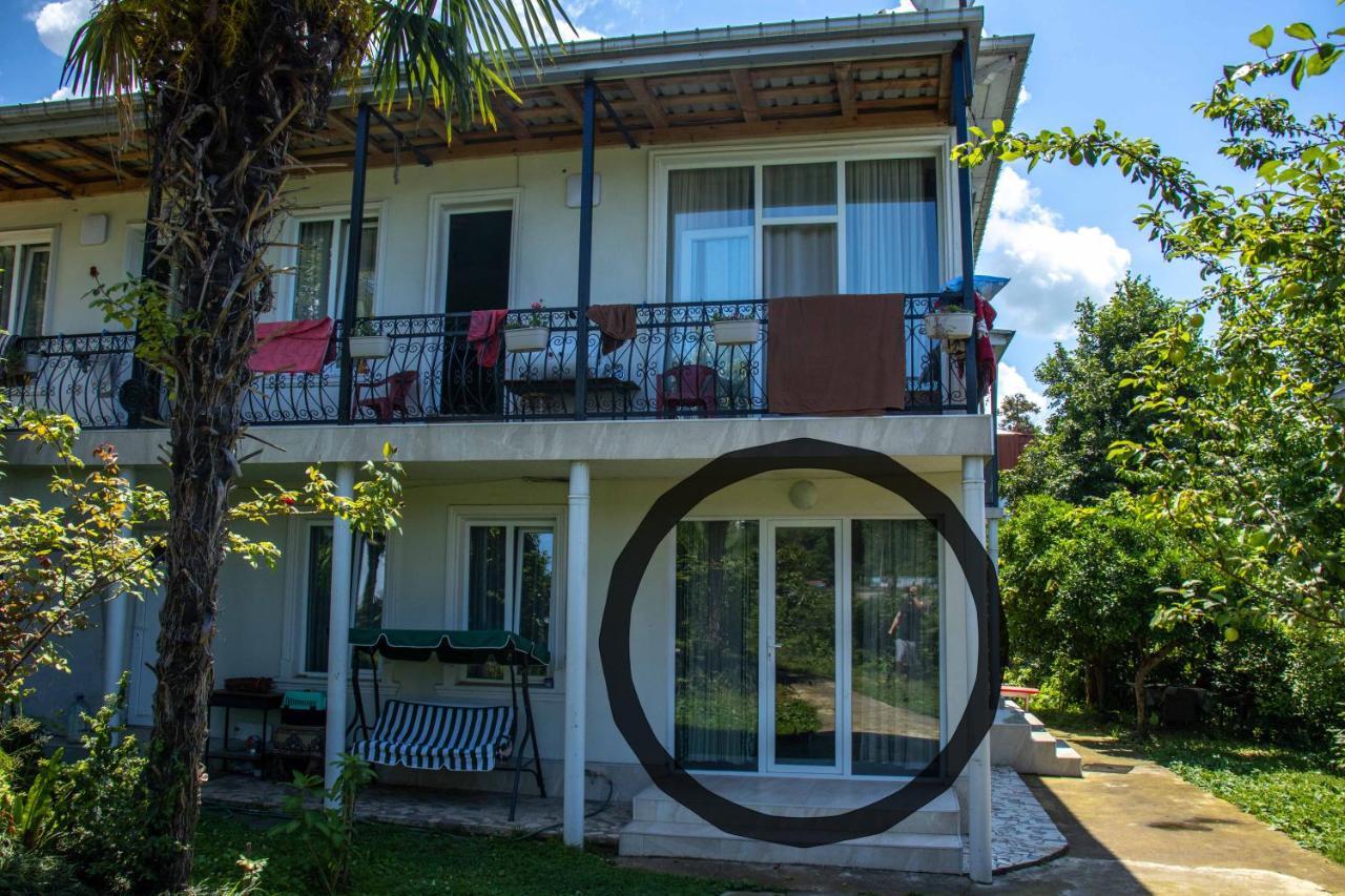 Ekaterine Guest House Batumi Ngoại thất bức ảnh